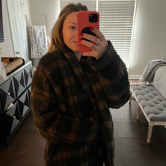 Cardi - Picture 7 of 7